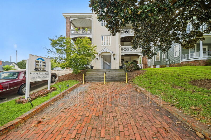 318 North Main Street – photo 1 of 136