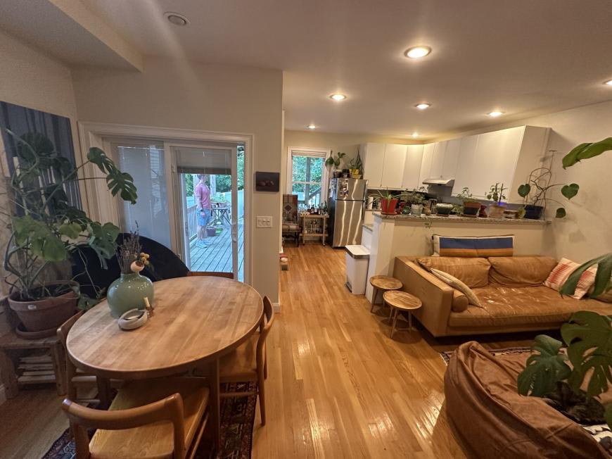 739 Somerville Ave. – photo 1