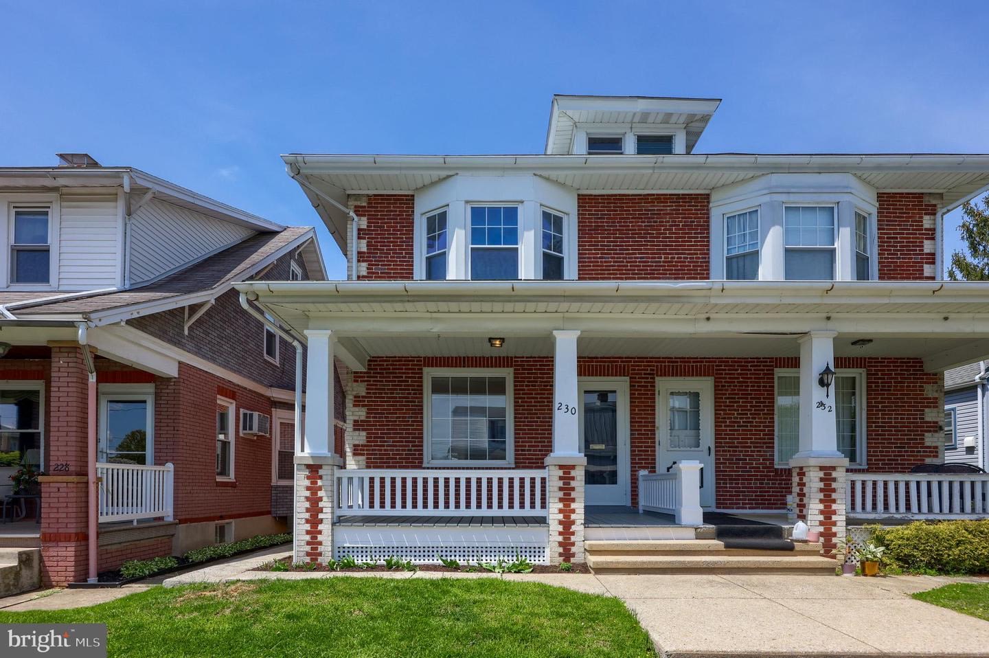 230 North Sterley Street – photo 1 of 14