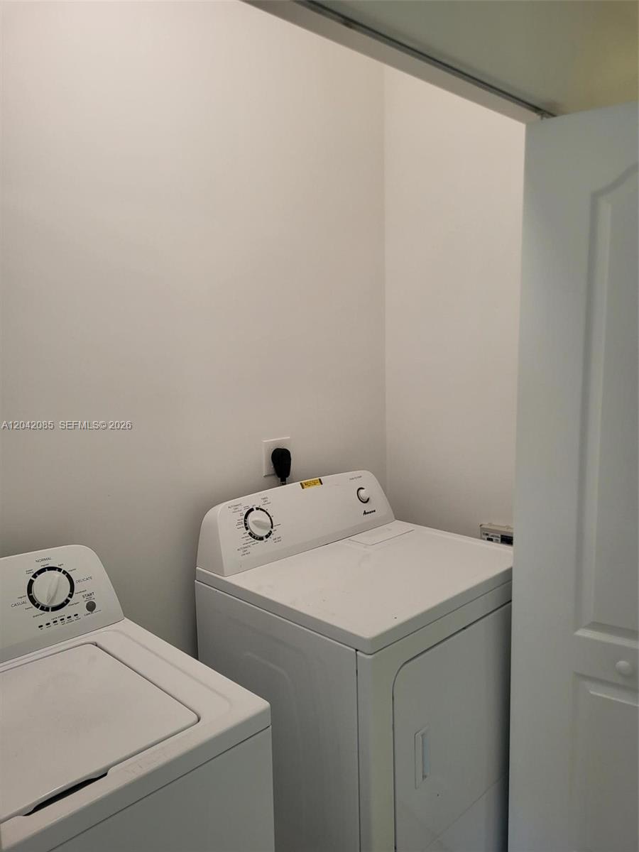 1029 Southwest 11th Avenue – photo 1 of 19
