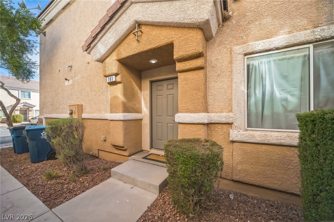 6069 Mustang Breeze Trail – photo 1 of 52