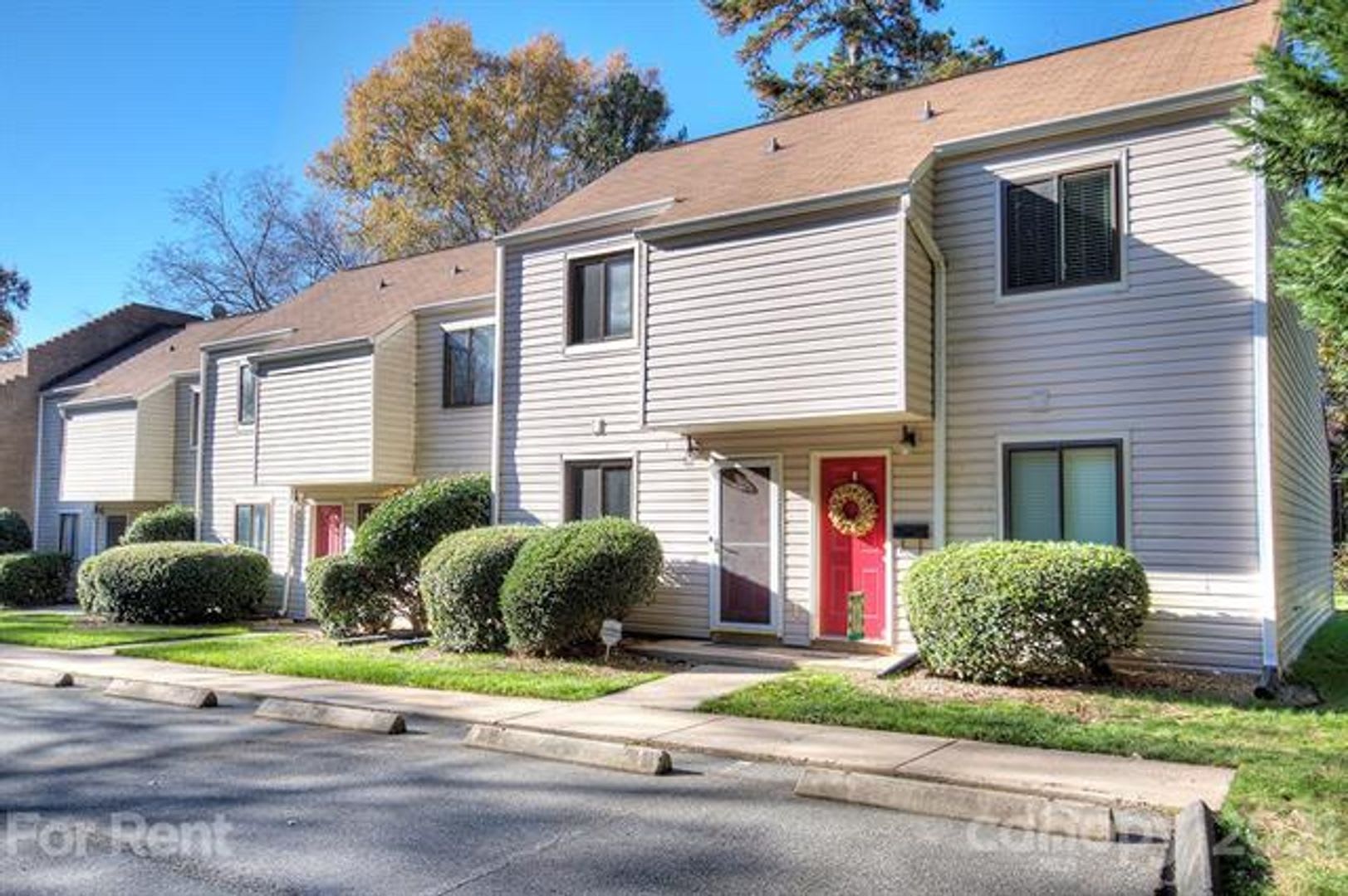 951 Hollywood St K – photo 1