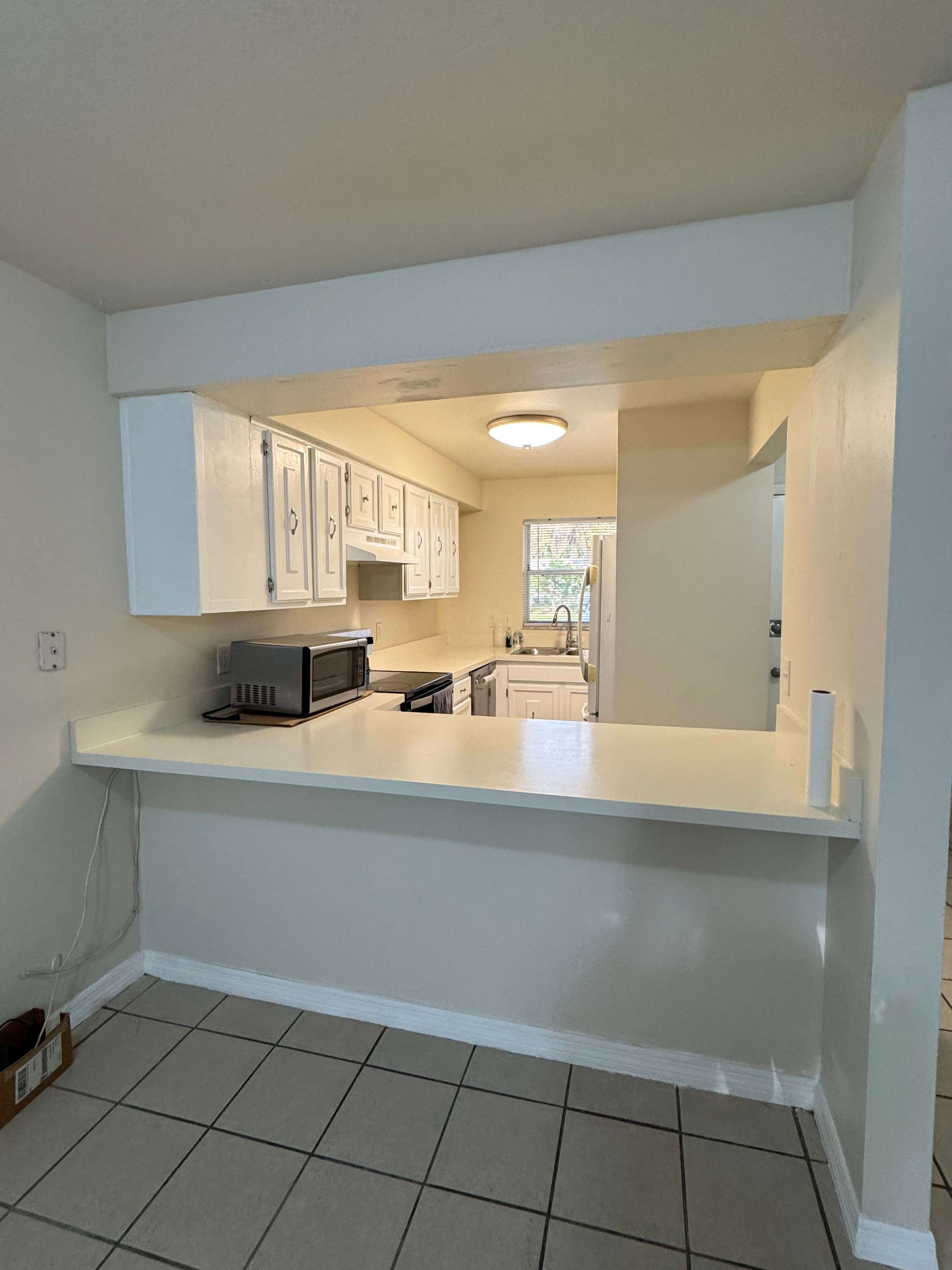 19144 Miami Boulevard – photo 1 of 24