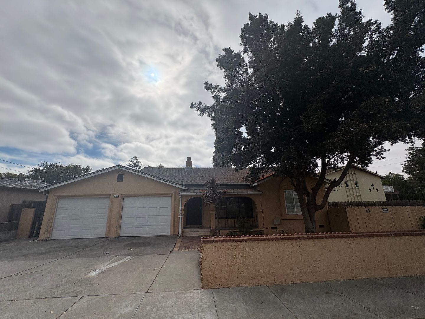 Single Family 3 Bedroom Is Good Size – photo 1 of 15