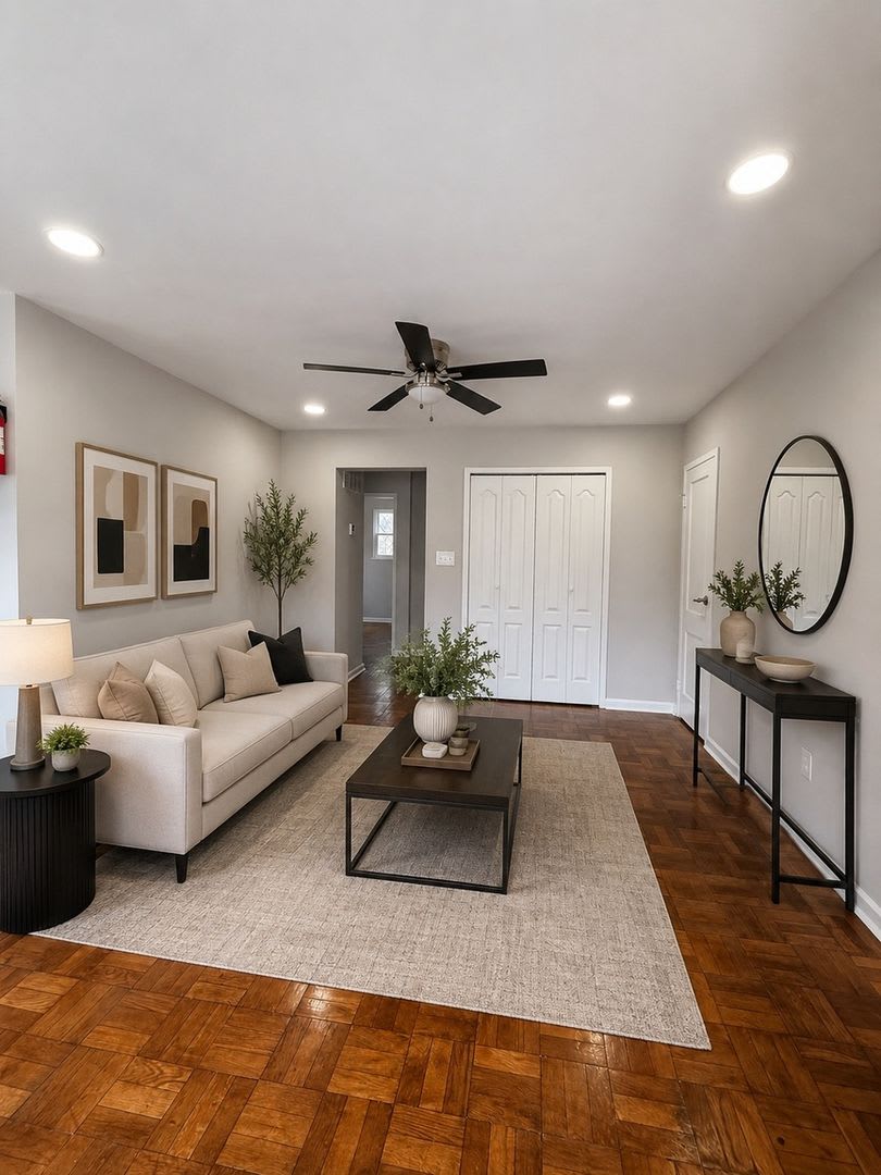 Charming 2BR Triplex in Washington, DC – photo 1