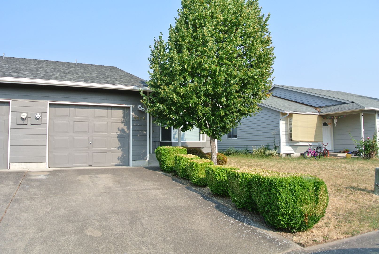 Spacious 3 Bedroom 1 Bath Duplex In Albany – photo 1 of 99