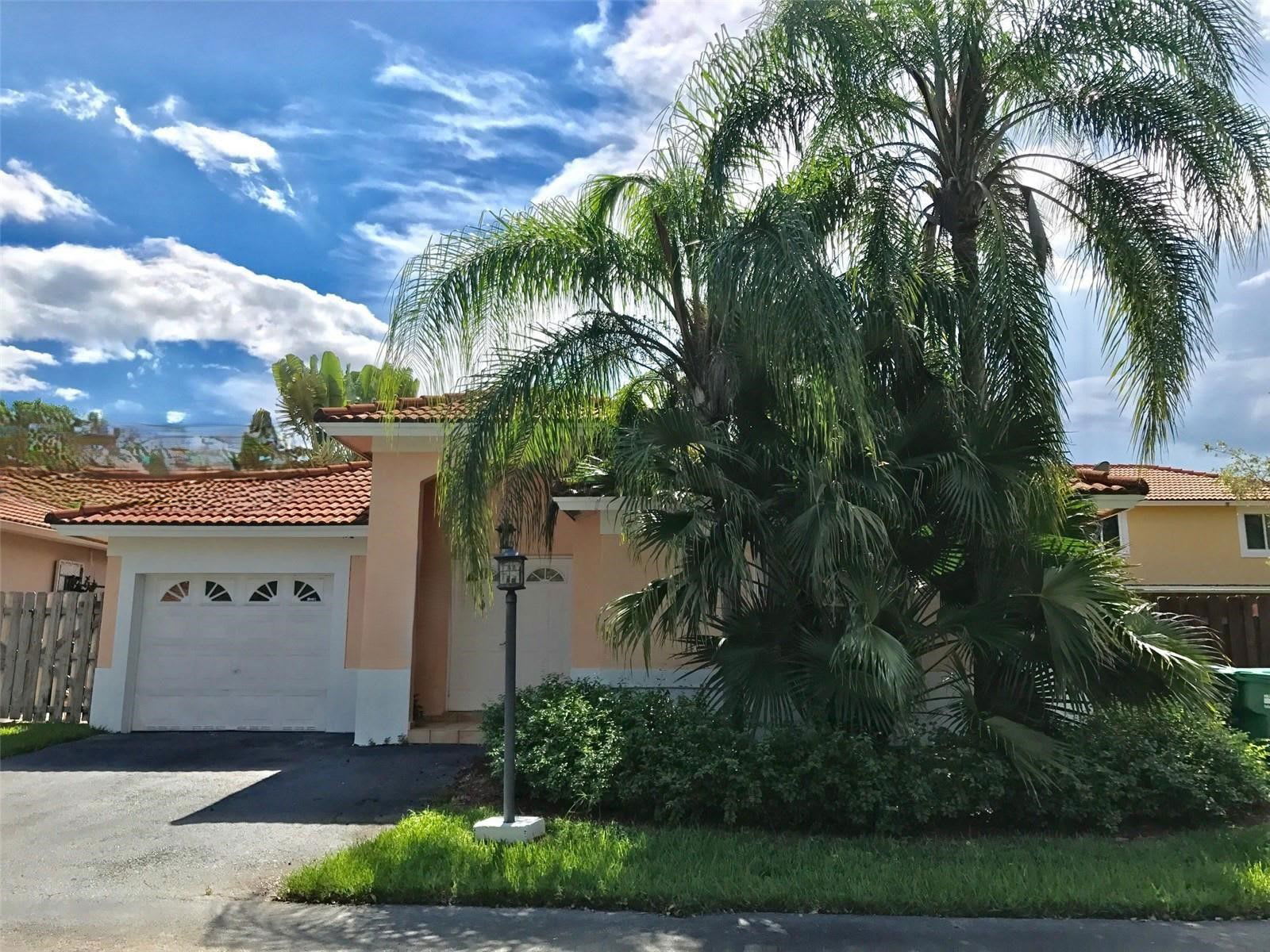 5758 Northwest 97Th Place – photo 1
