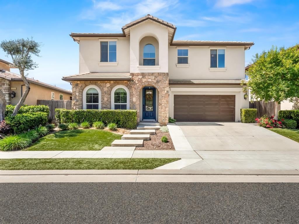 1229 E Via Roma Drive – photo 1