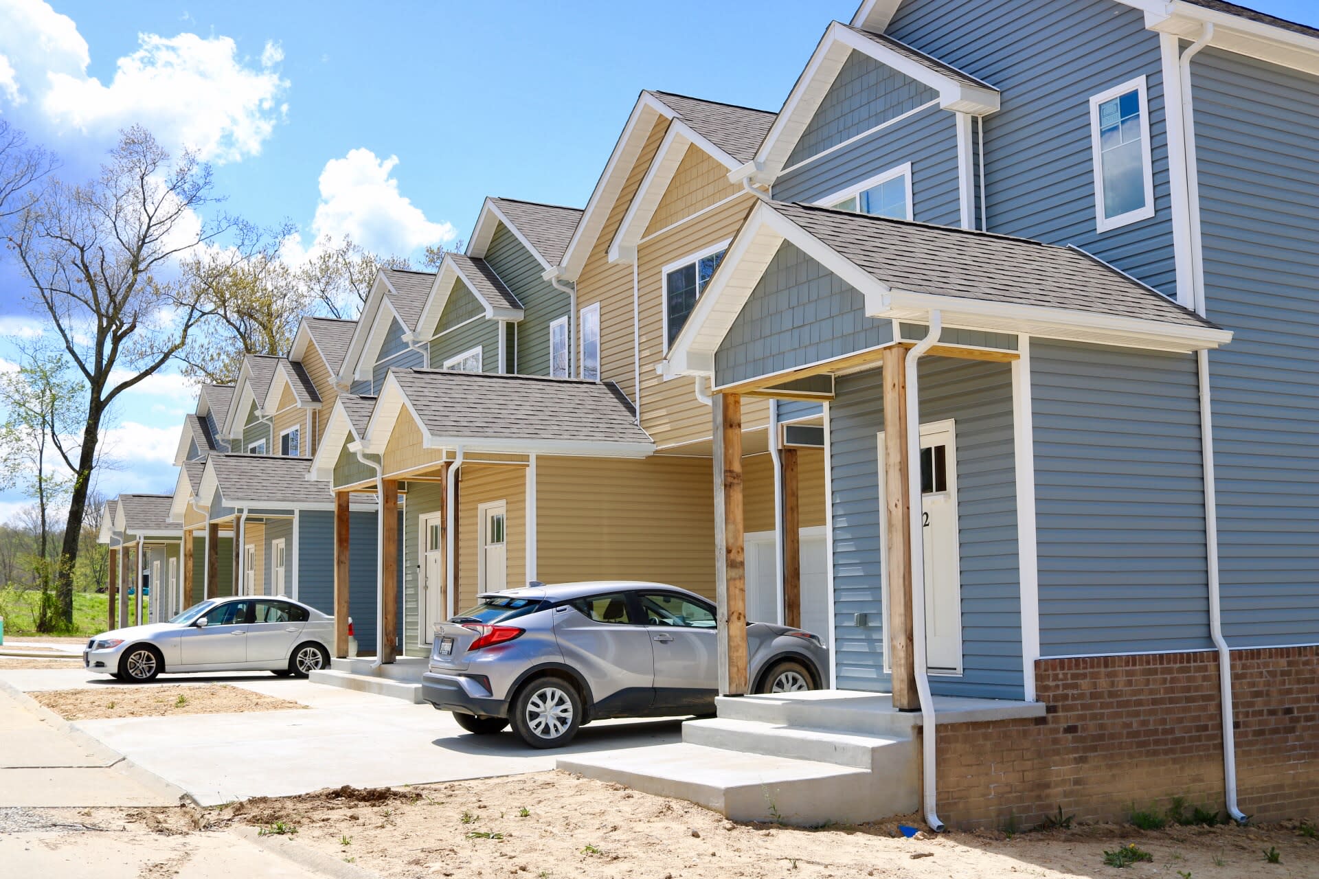 7 Honey Locust Lane – photo 1 of 16