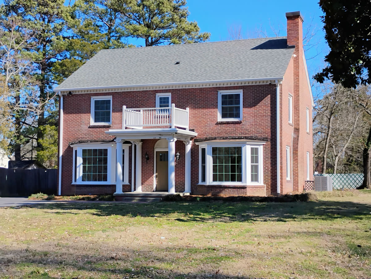 821 South William Street – photo 1