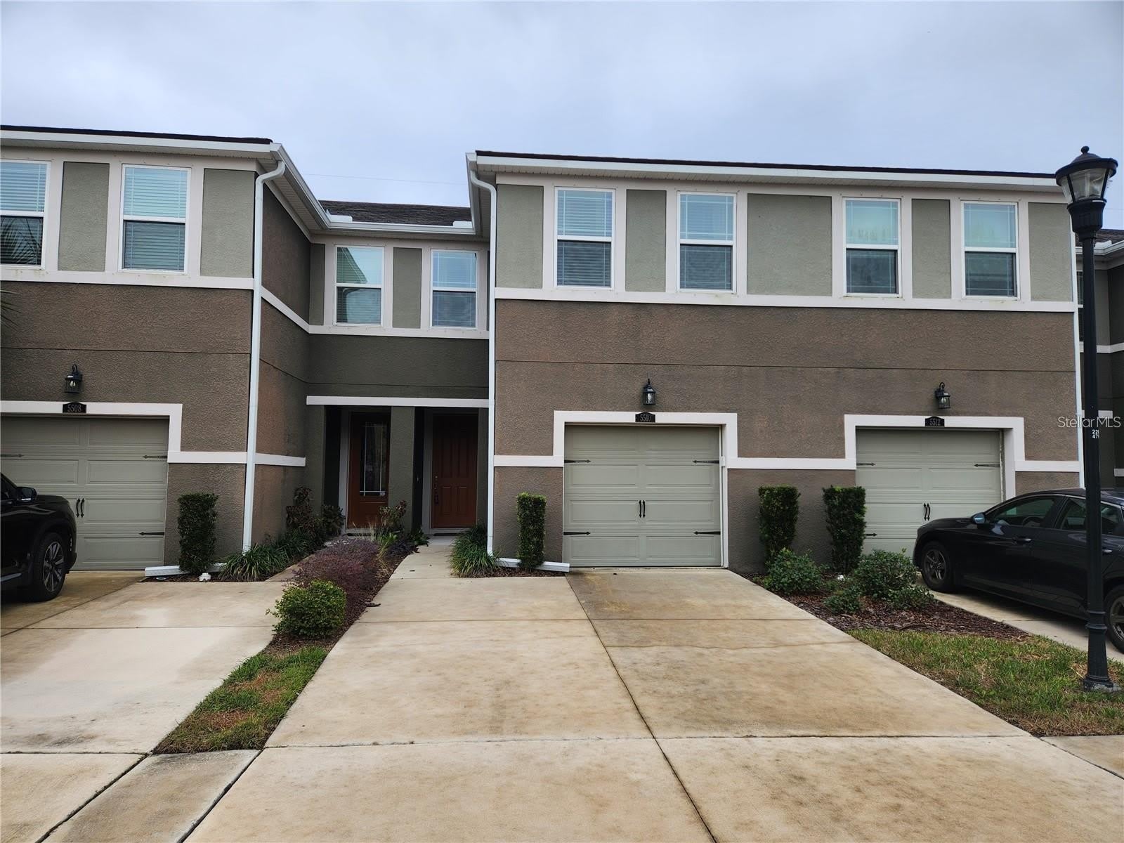 5514 VIOLA LEE Way – photo 1 of 26