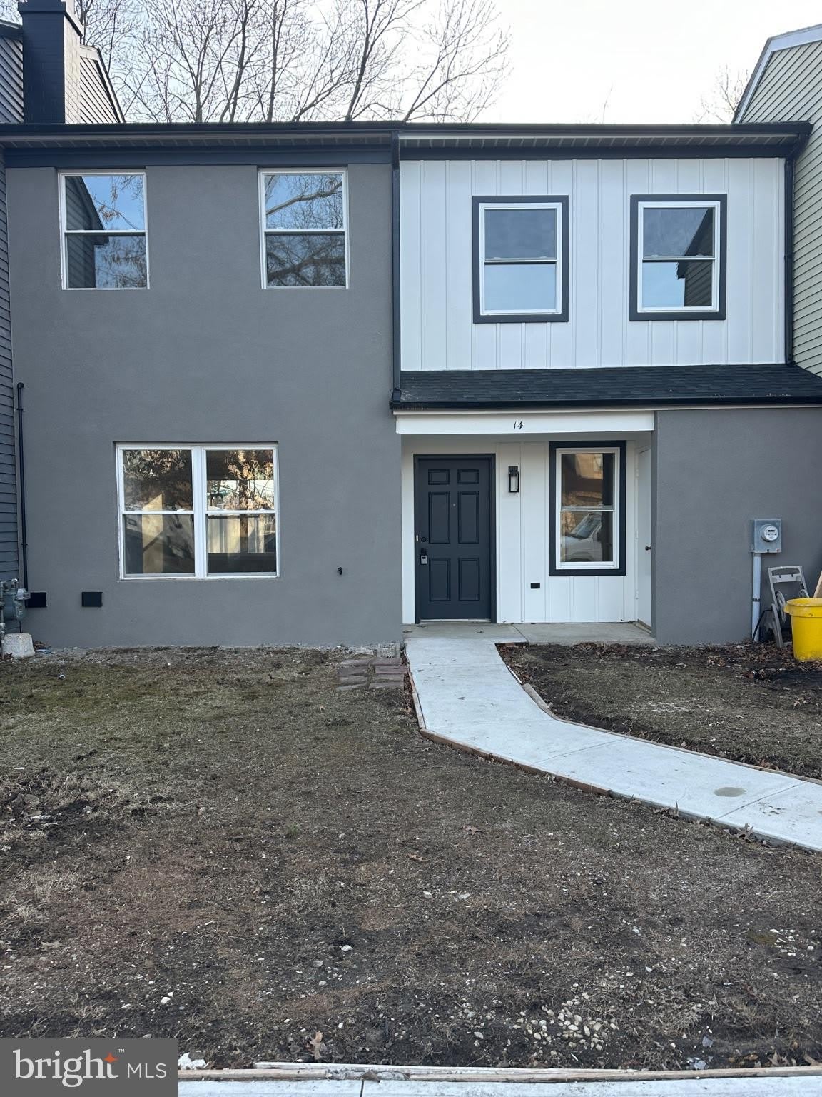 14 BUTTONWOOD Road – photo 1 of 35