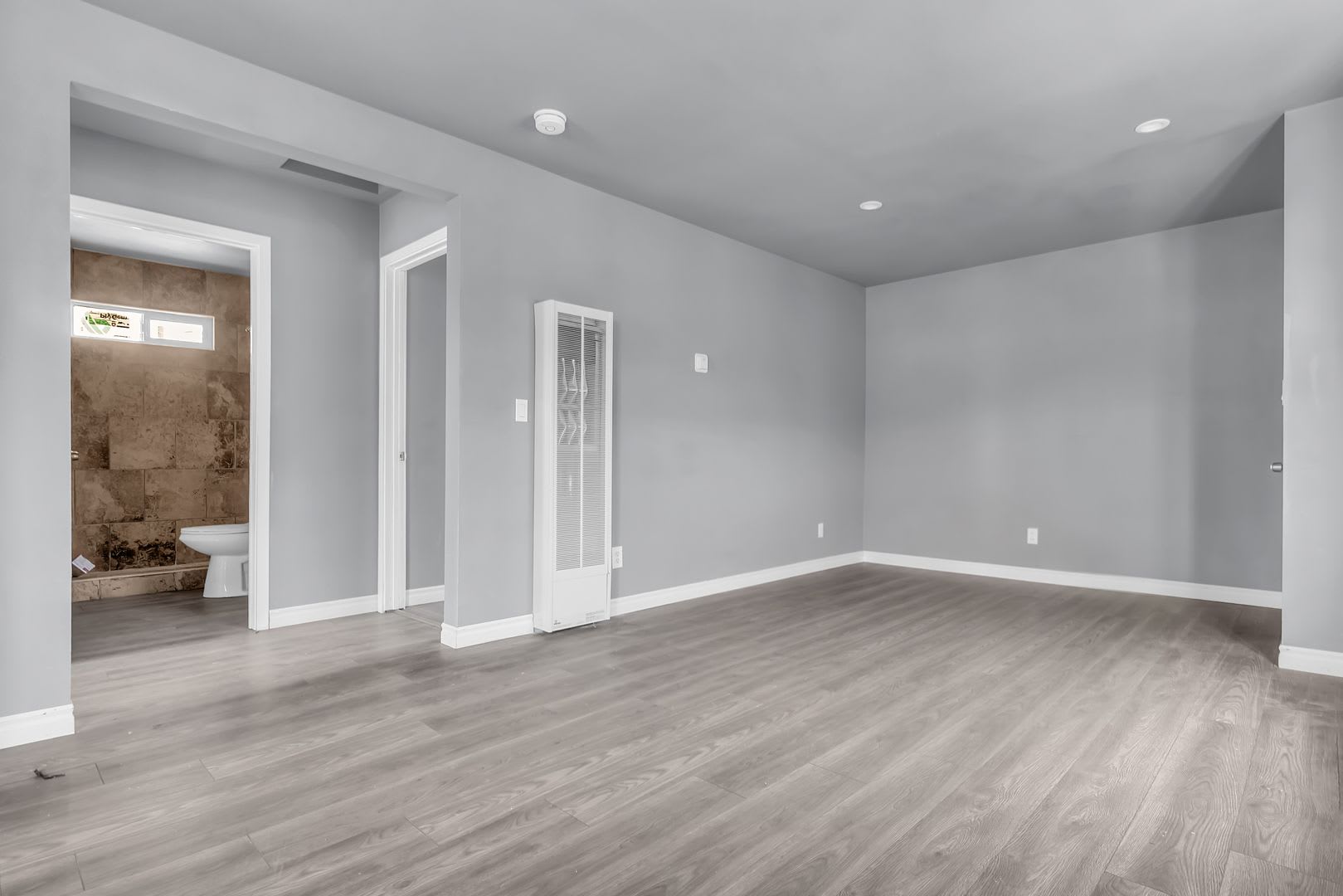 1515 East L Street – photo 1