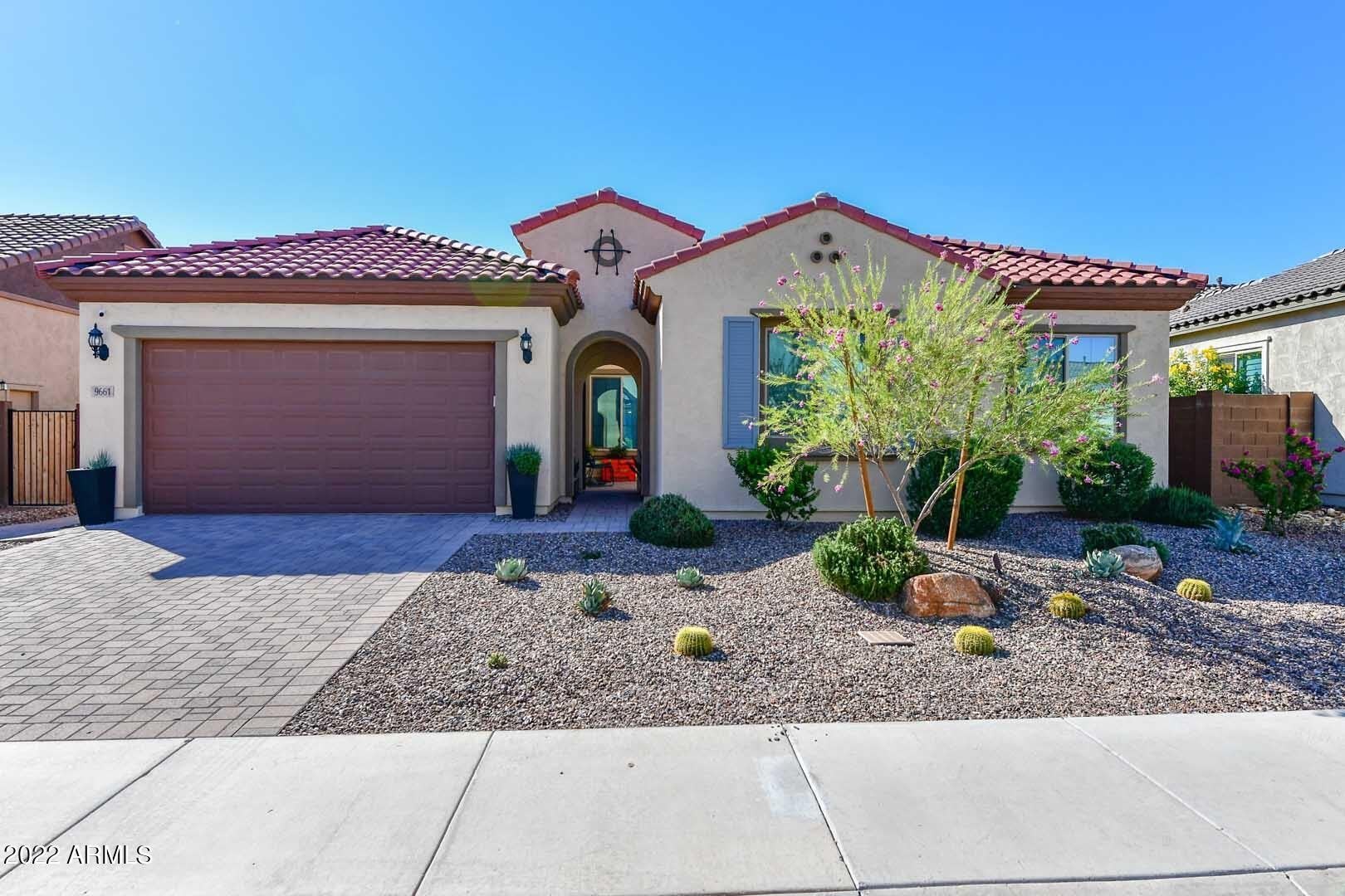 9661 W Patrick Lane – photo 1