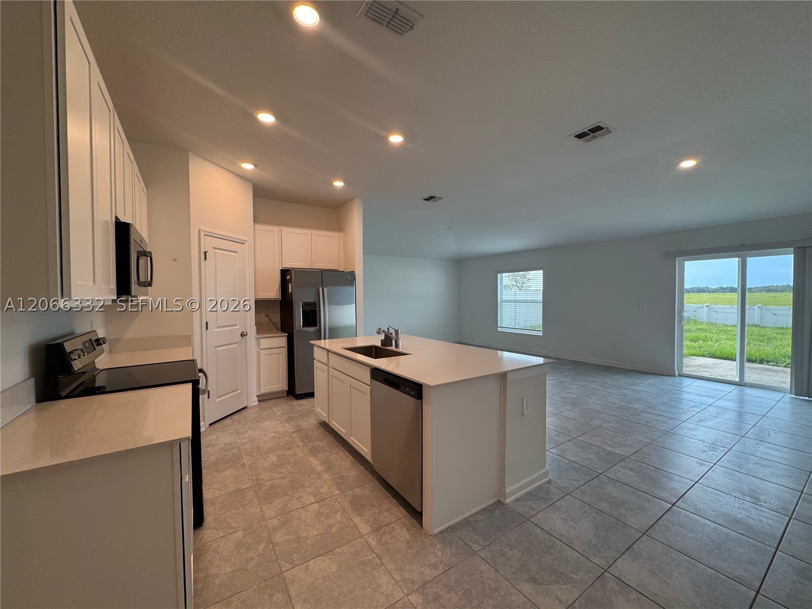 640 Daring Dr – photo 1 of 30