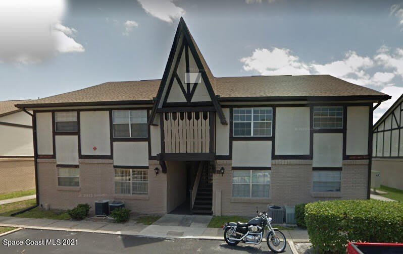 112 Ulster Court – photo 1