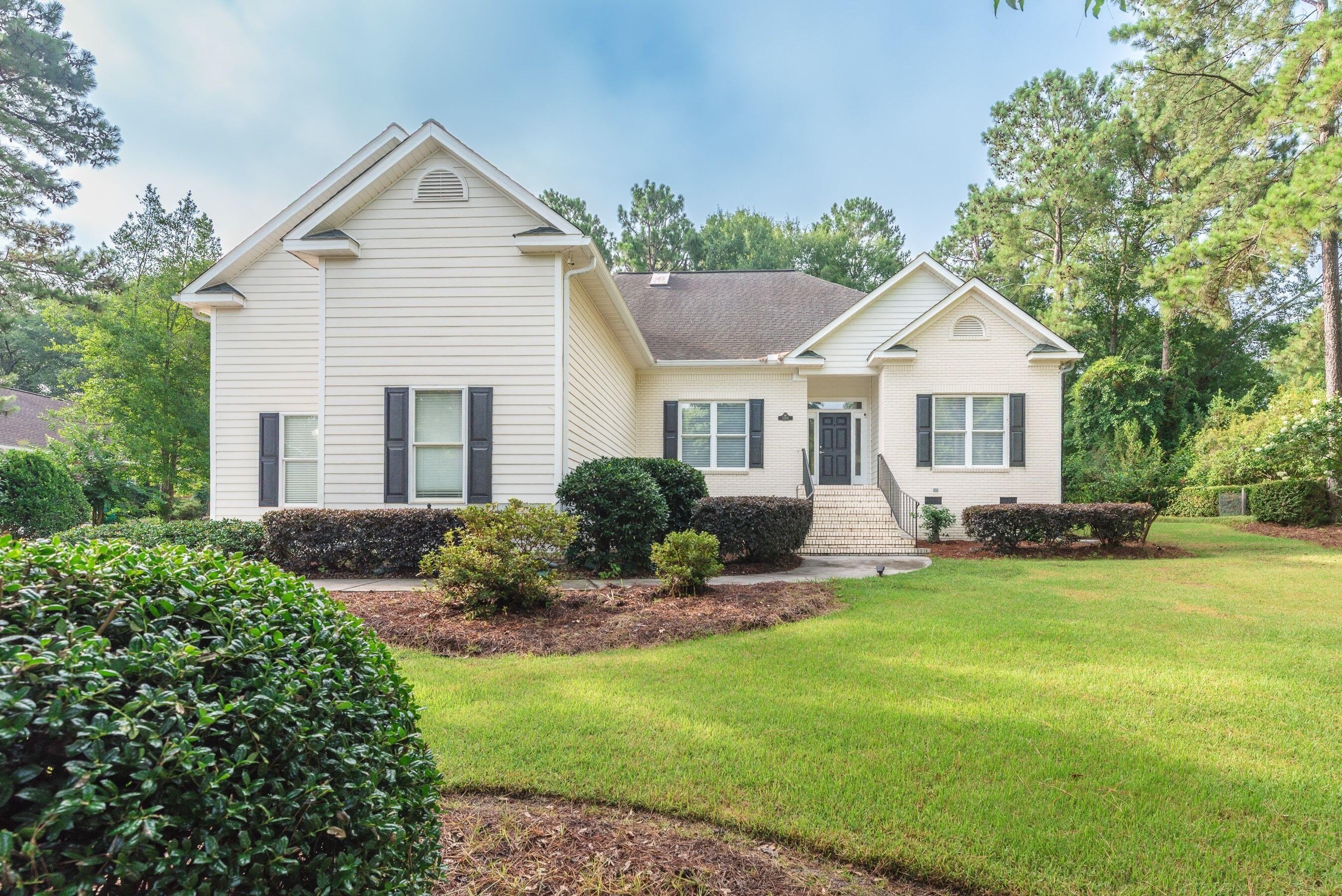 3169 Glenview Drive – photo 1 of 317