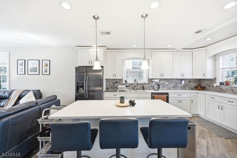 538 W Broad St – photo 1 of 32