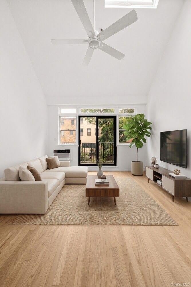 125 BERGEN Street – photo 1
