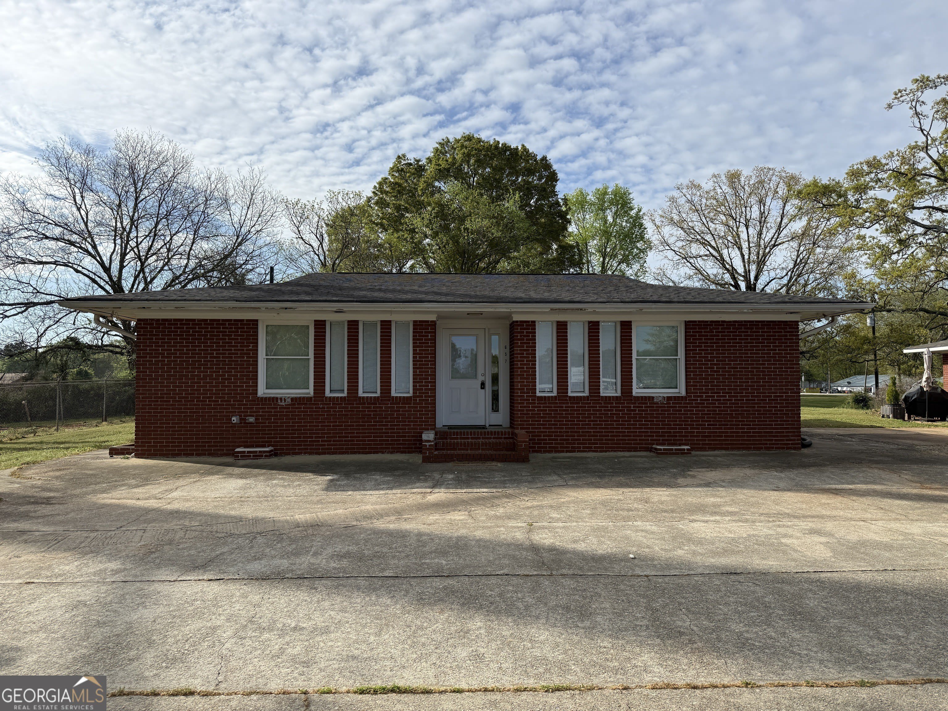 657 Athens Street – photo 1 of 17