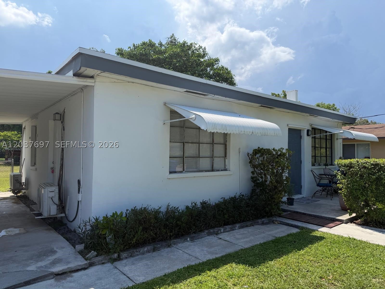 1324 N 58 AVE – photo 1