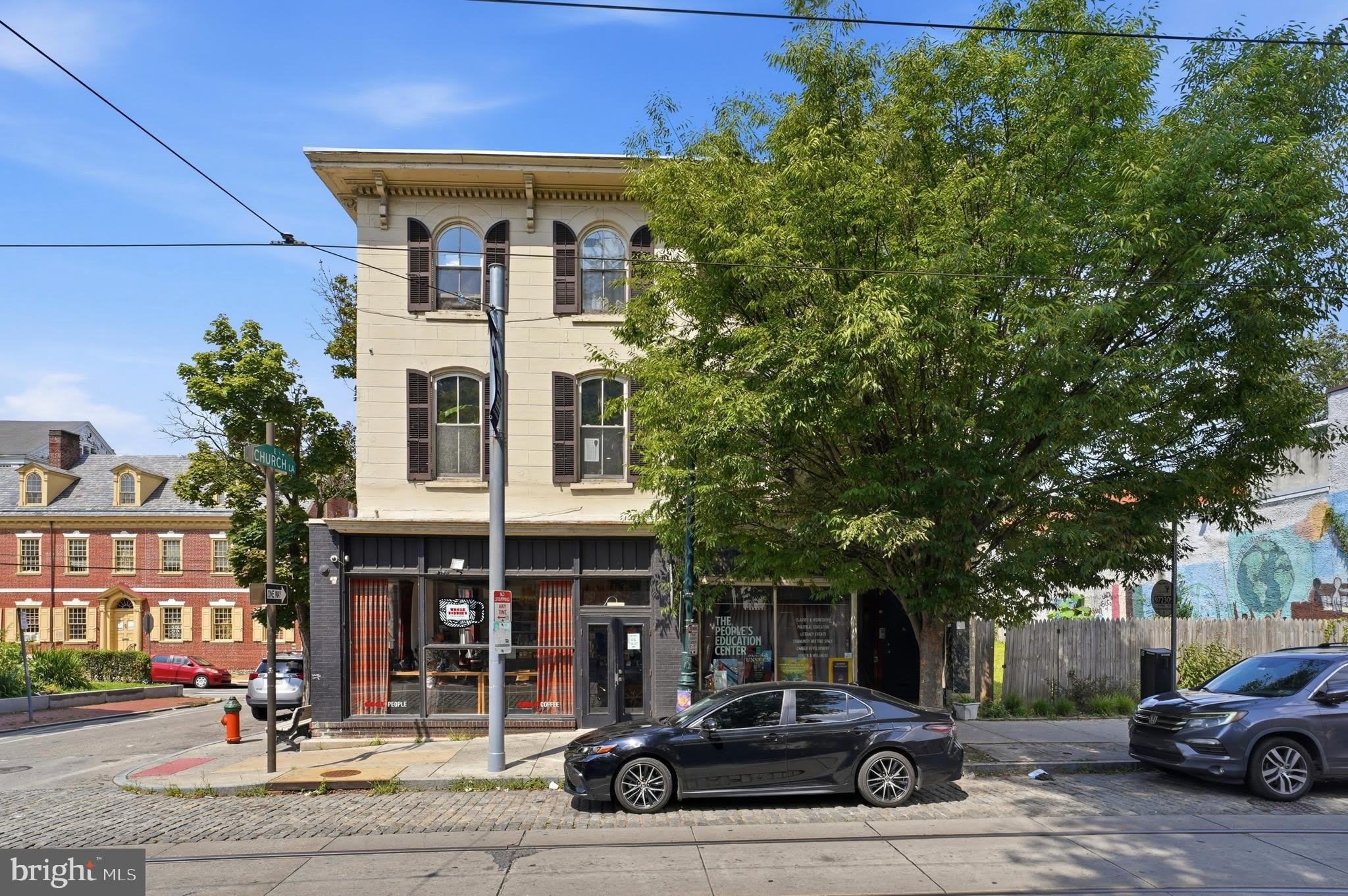 5443-45 GERMANTOWN Avenue – photo 1