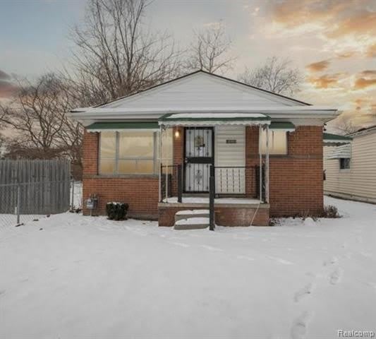 18449 Albany Street – photo 1