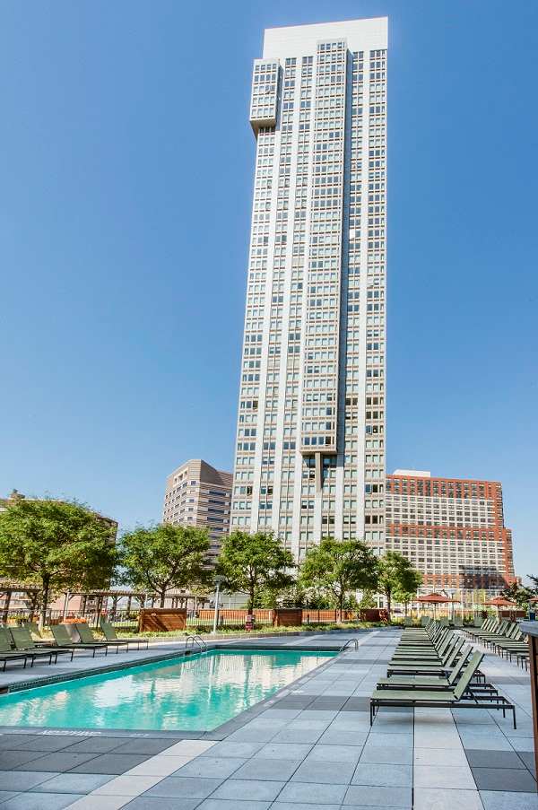 70 Columbus Avenue – photo 1
