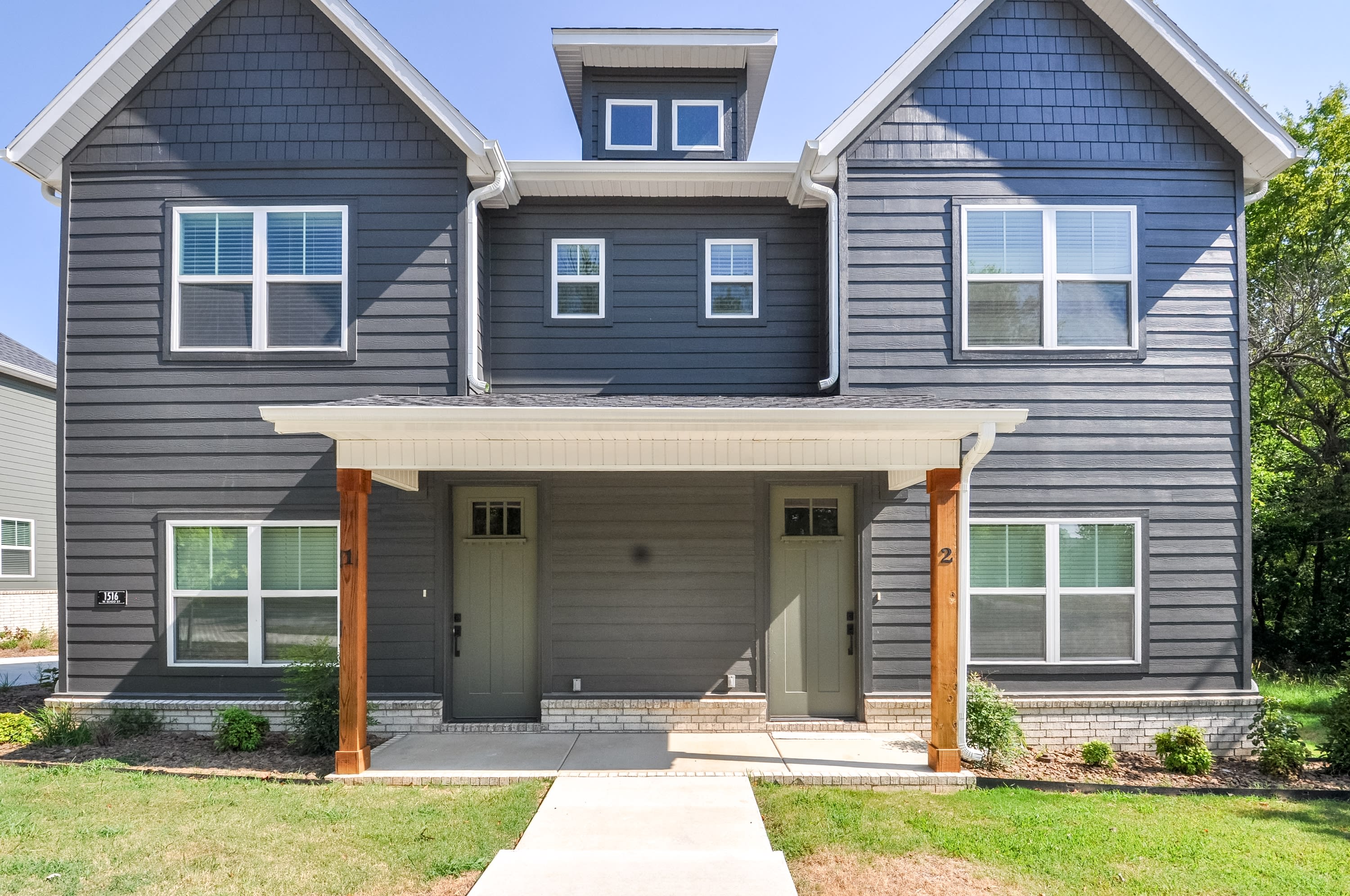 1528 Sligo Street – photo 1