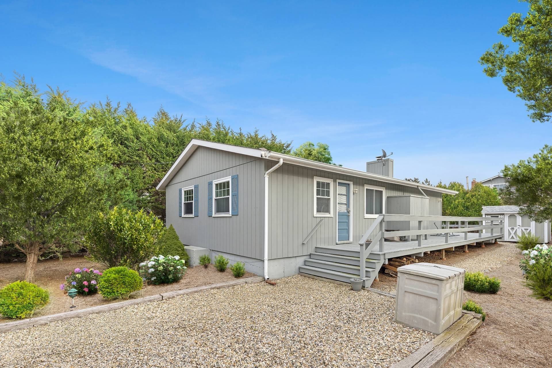 28 Leeton Rd – photo 1 of 9