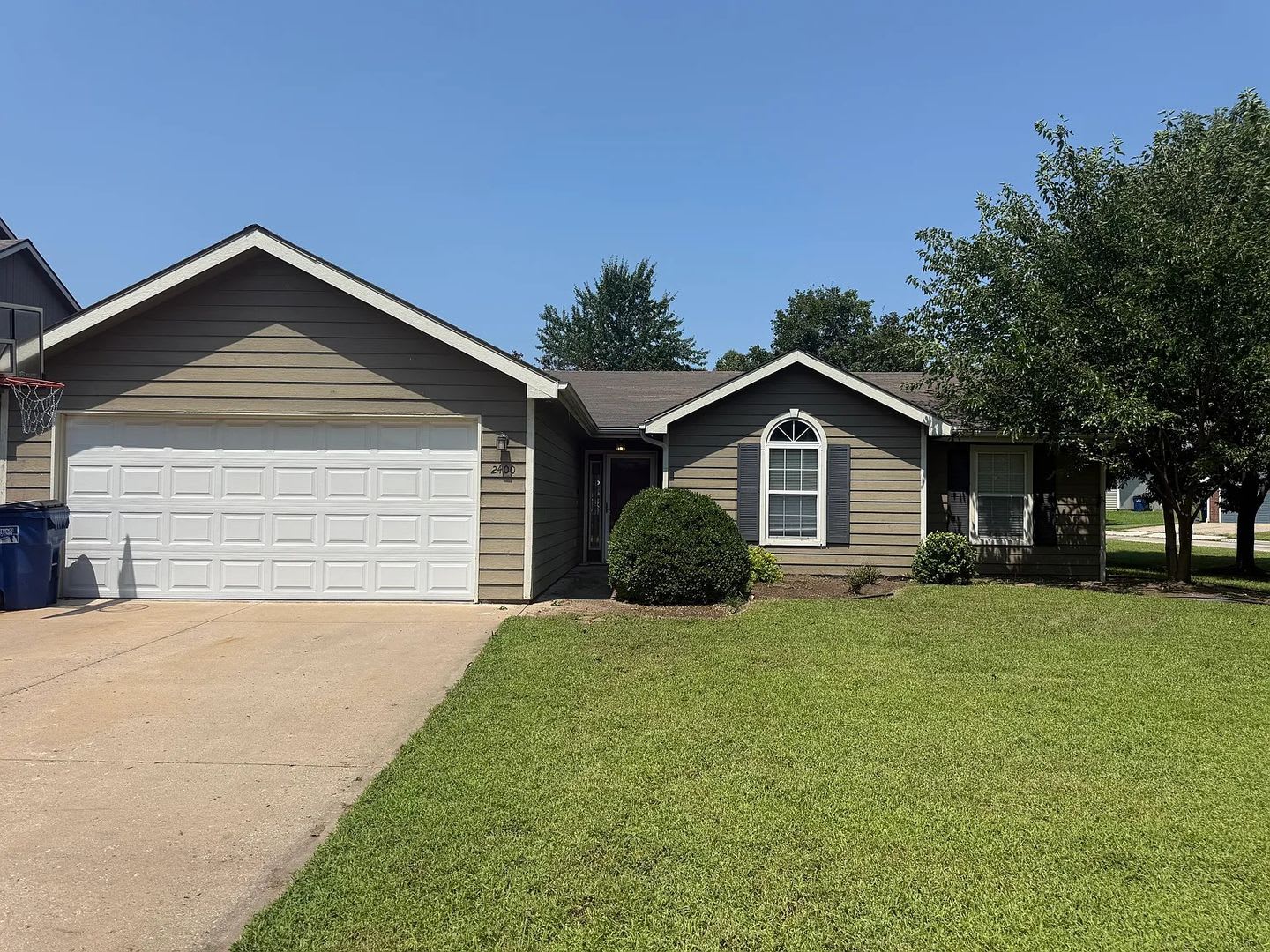 Beautiful 3Br 2Bth Home With 2 Car Att Gar – photo 1 of 125