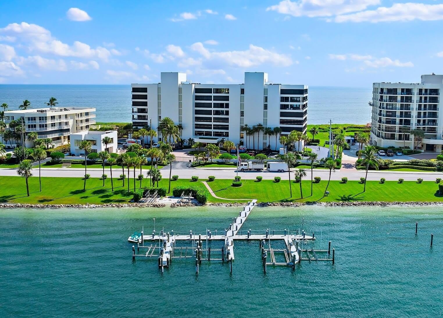 19900 Beach Road – photo 1