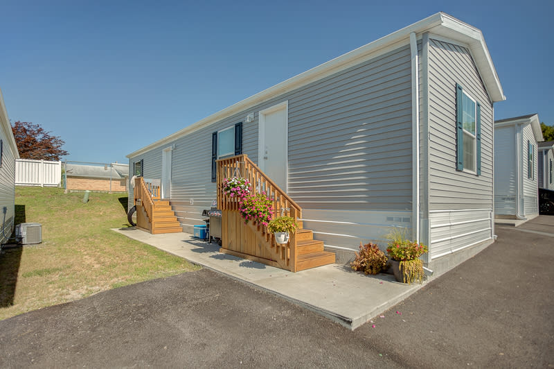 1 Coachlight Trailer Park – photo 1 of 2