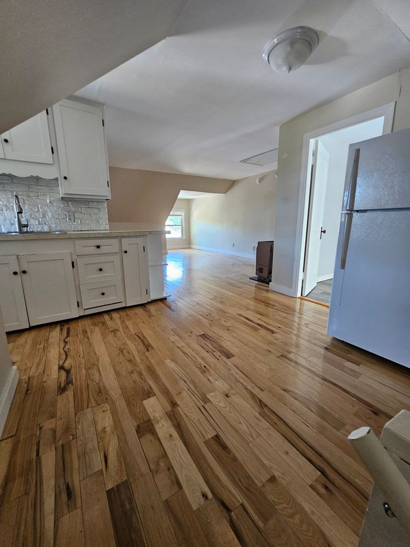 696 Hevey St – photo 1