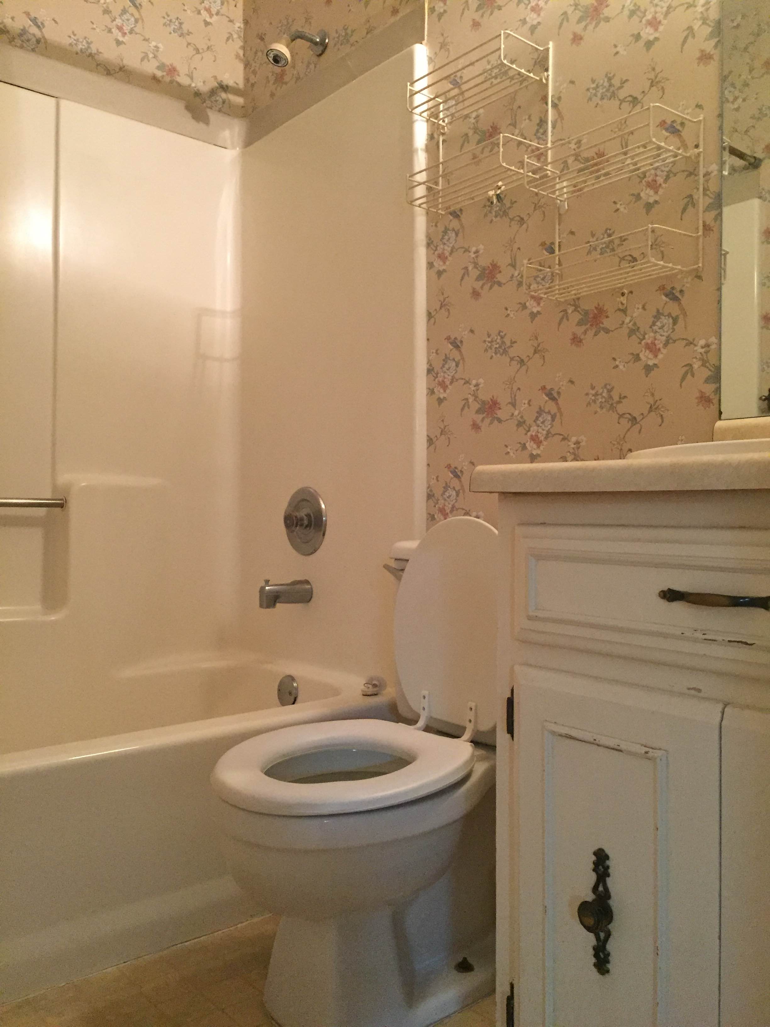 8 Southern Ct – photo 1 of 109