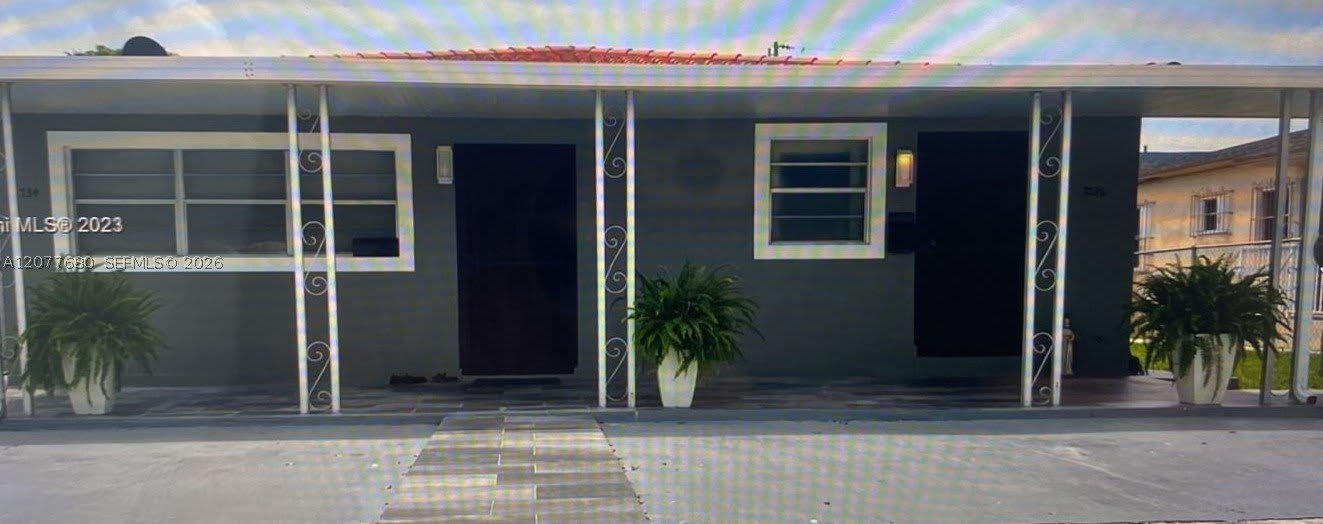 2734 SW 30th Ct – photo 1