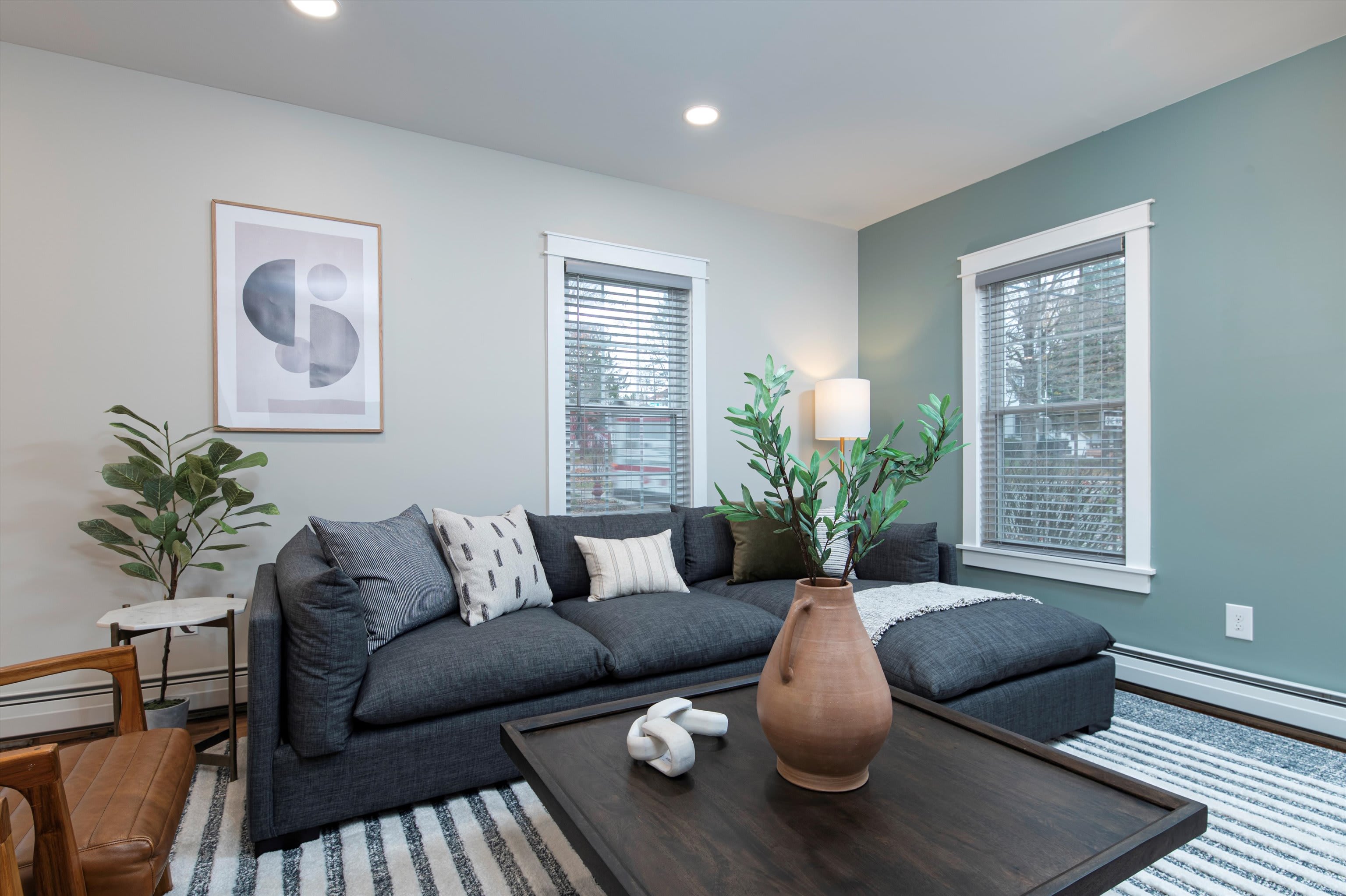 31 East Street – photo 1 of 49