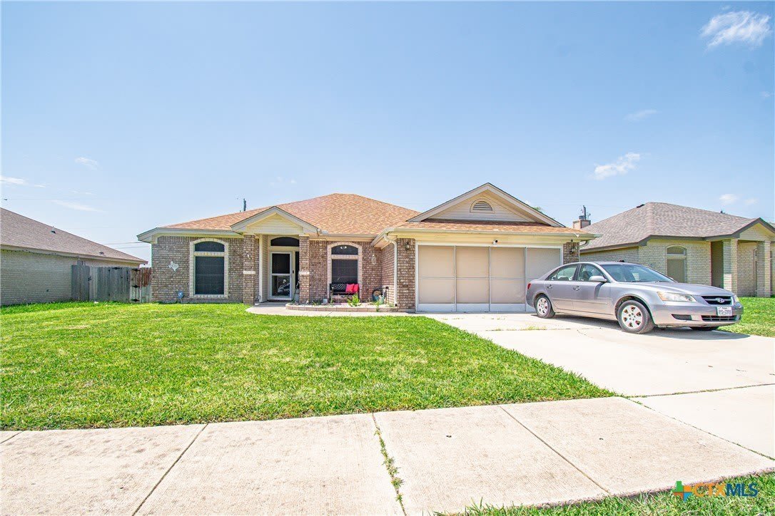 4310 Neta Drive – photo 1