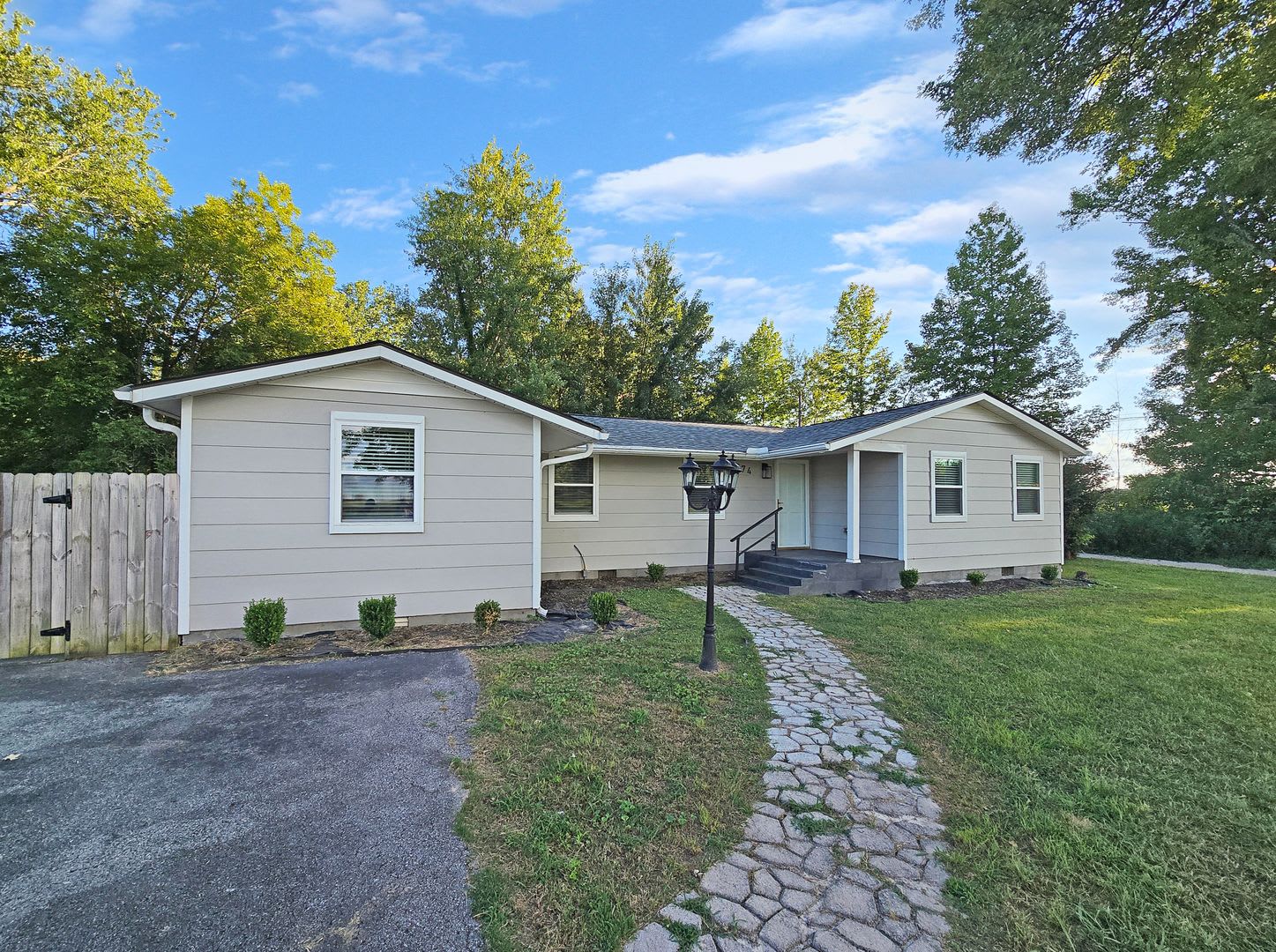 COMPLETELY RENOVATED 4 Bedroom/2 Bath Harvest/Monrovia Area – photo 1 of 24