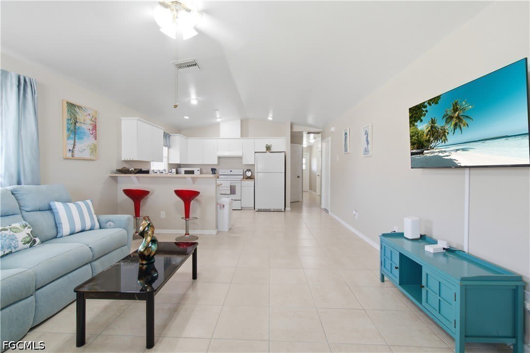 1712 SW Santa Barbara Place – photo 1