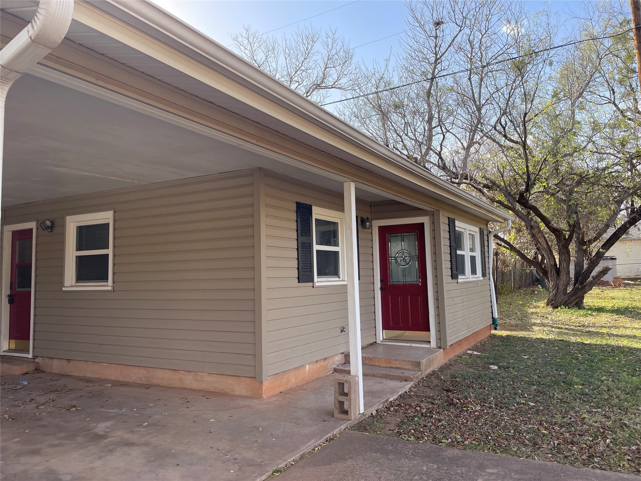 3157 S 10th Street – photo 1 of 13