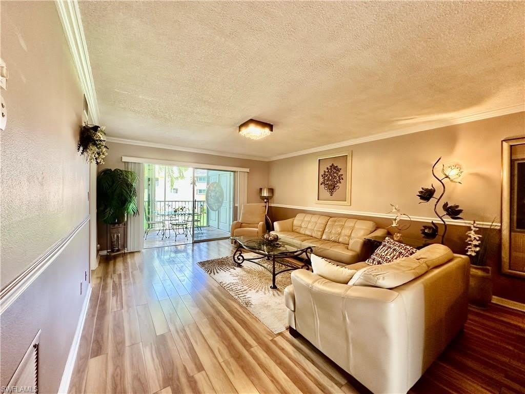 5467 Rattlesnake Hammock Rd – photo 1 of 27