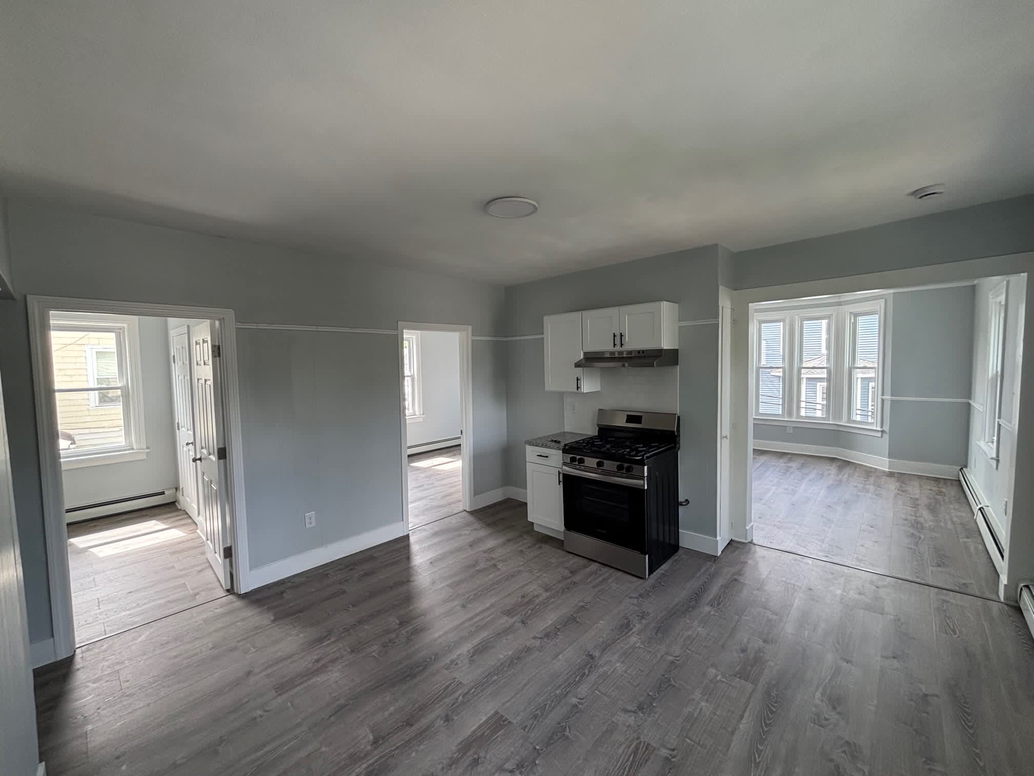 10 O Neil Street – photo 1