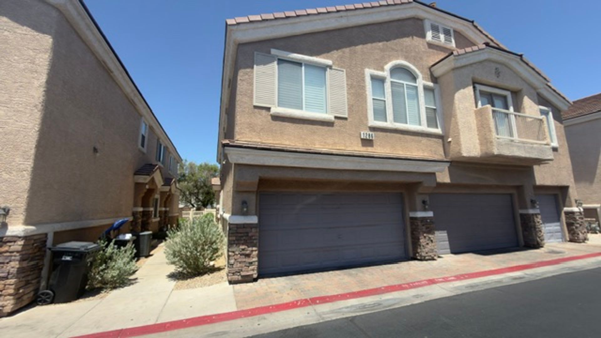 Henderson 3 Bedroom Townhouse – photo 1
