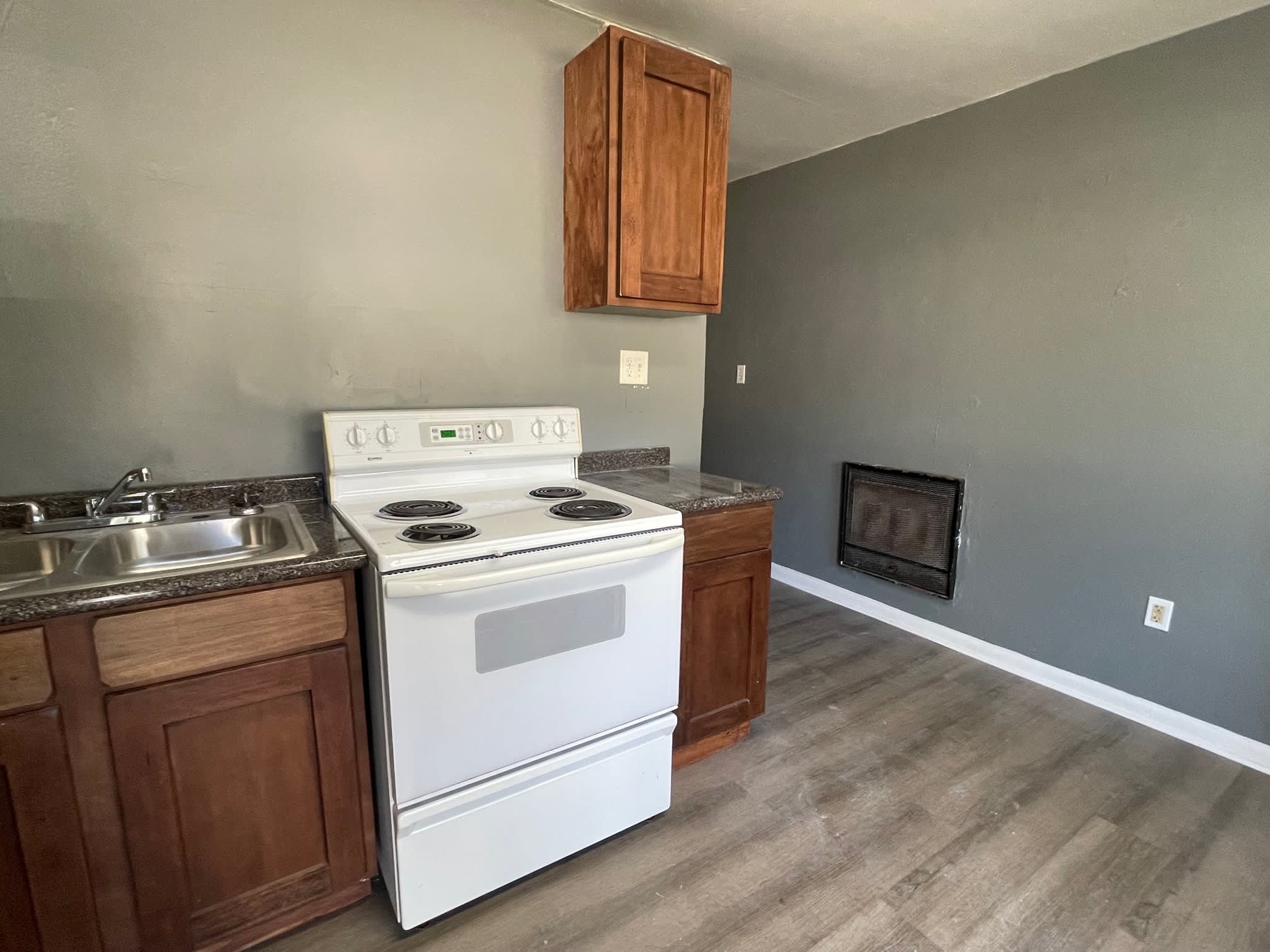 5238 Dorsey Street – photo 1