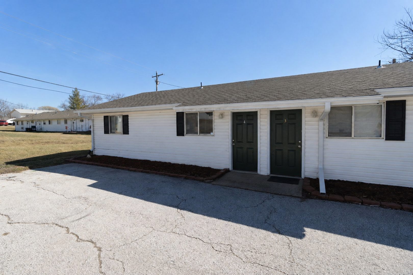 Country Air Apartments – photo 1 of 3