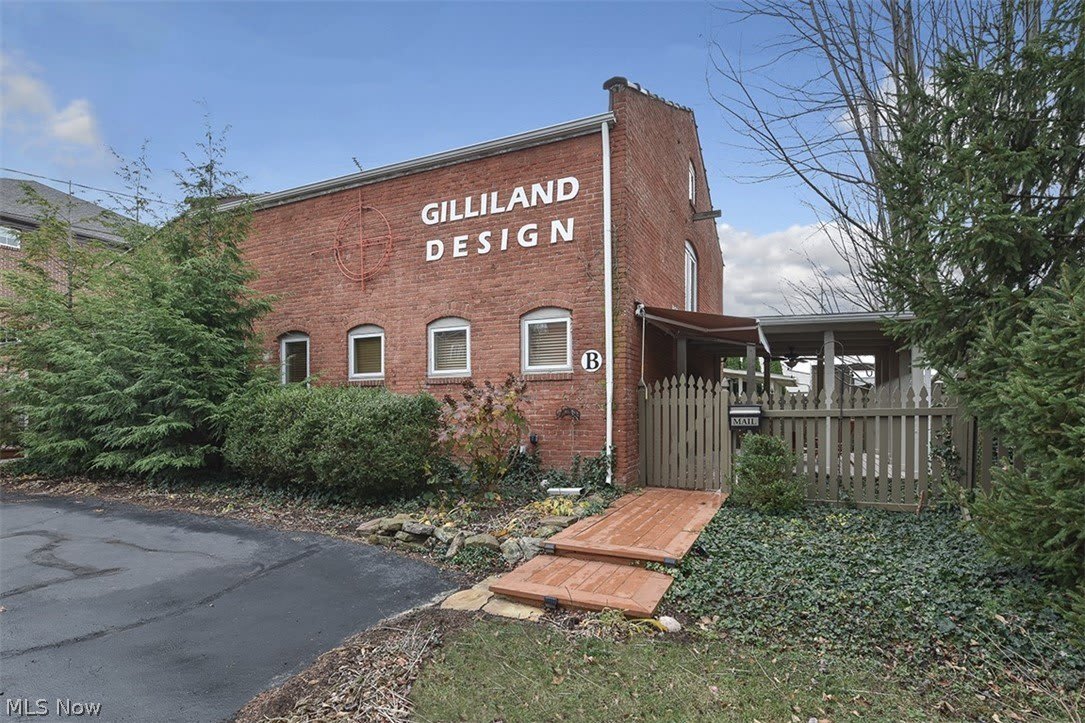 19915 Lake Road – photo 1