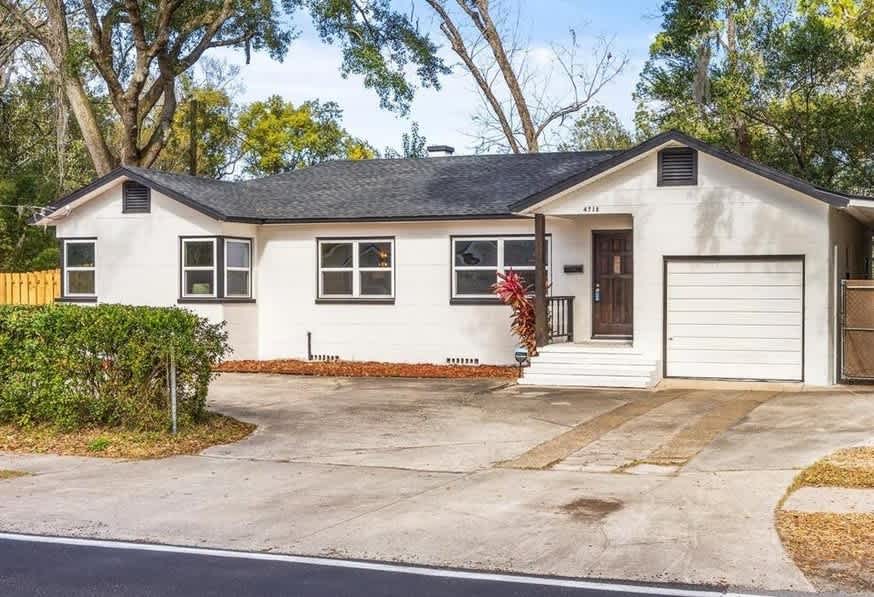 4715 Plymouth St – photo 1