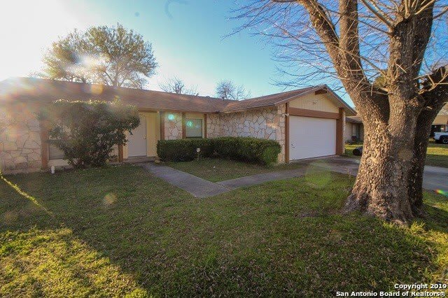 8707 Glen Bluff – photo 1