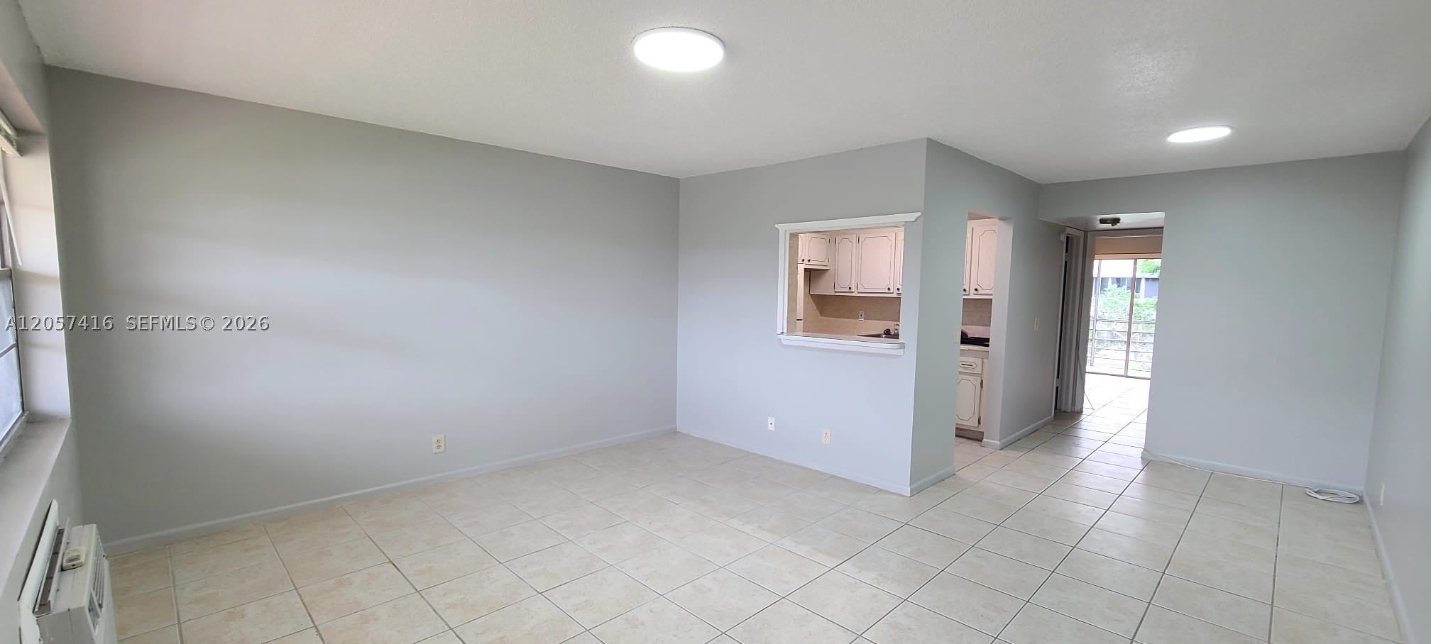 125 Canterbury E – photo 1